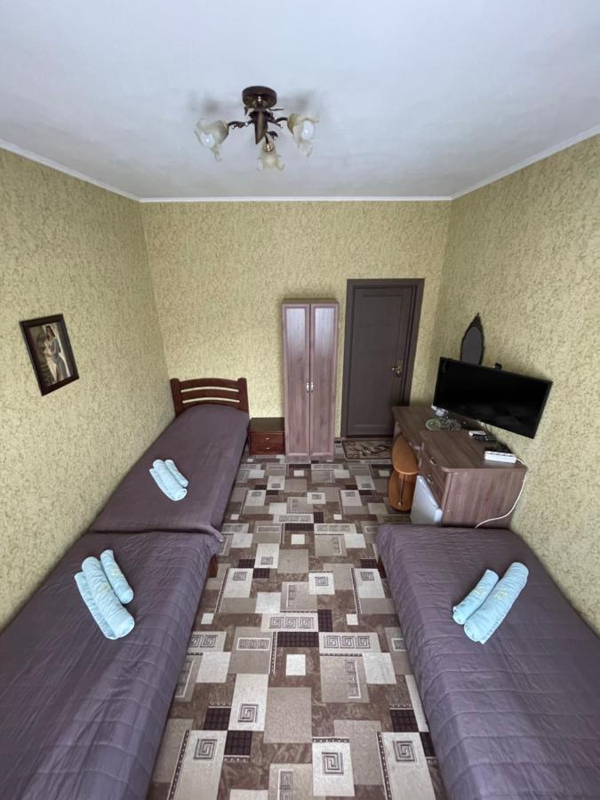 Отель "Natali" Nikolayev Ngoại thất bức ảnh